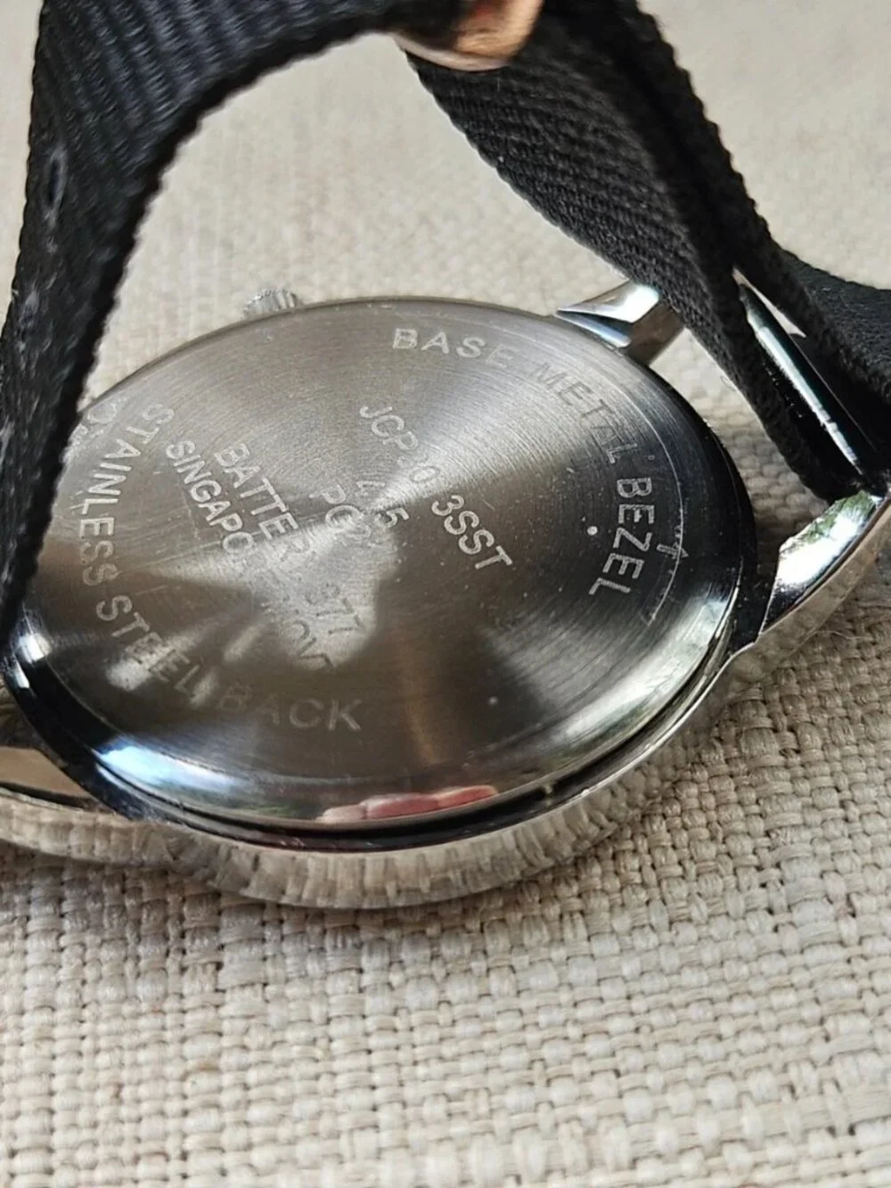 Fashion Wristwatch Unisex Black Canvas Strap Quartz Analog Wrist Watch